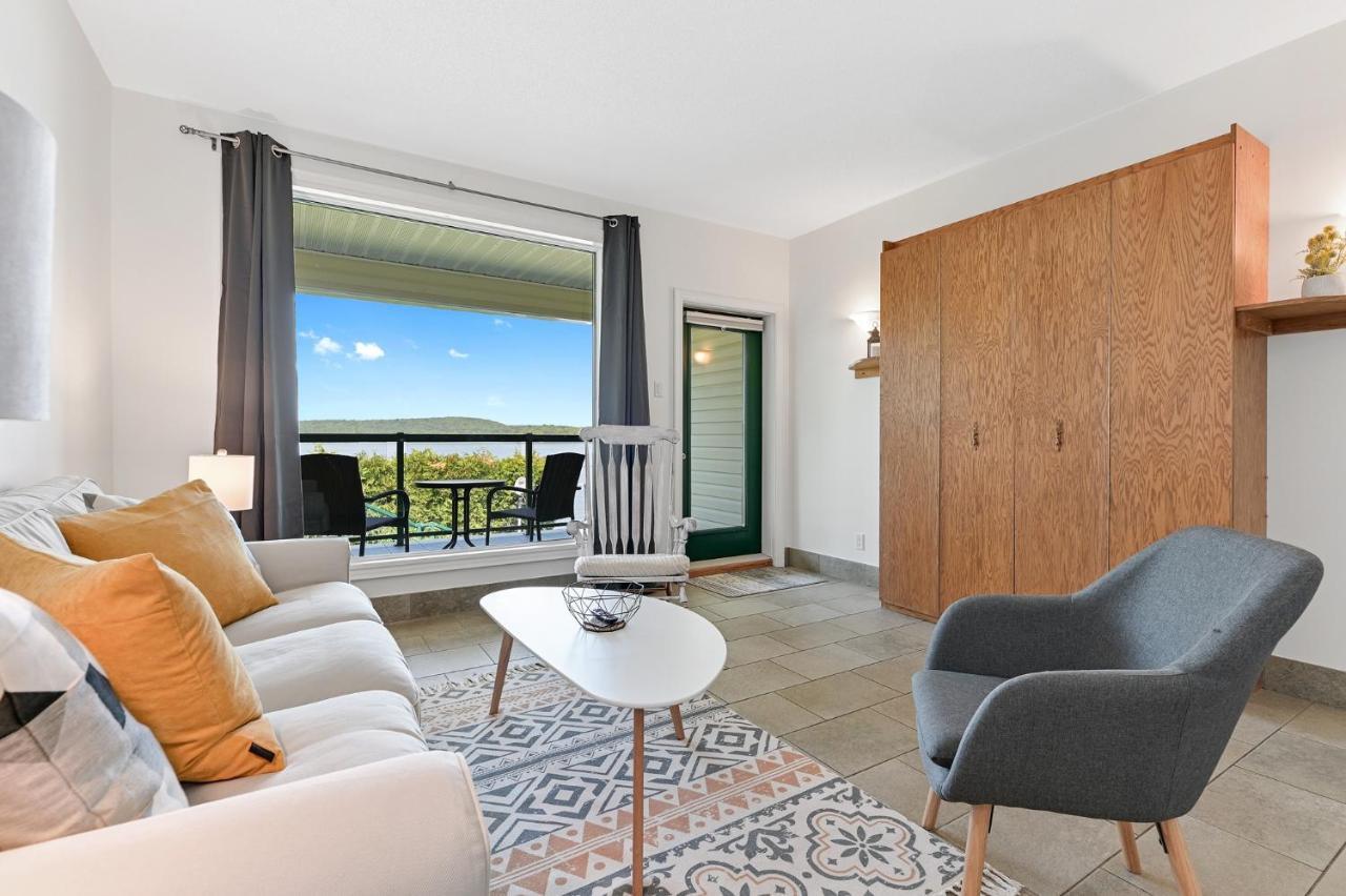 Baptiste Lake Lodge Harcourt Экстерьер фото