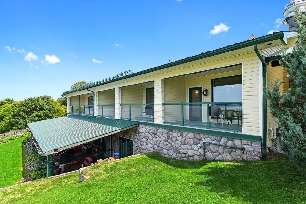 Baptiste Lake Lodge Harcourt Экстерьер фото